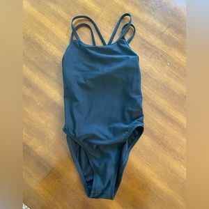 Black One Piece Jolyn